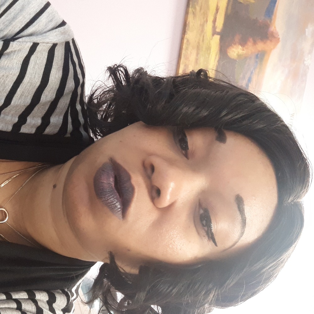 Meet your Posher, Daleea